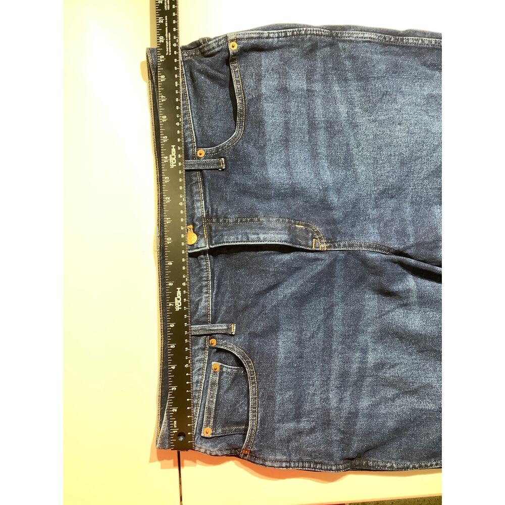 J Crew Classic Vintage Capris Women’s Size 35P – Timeless, Relaxed, Distressed - Picture 5 of 8